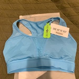 Zyia sky Matrix bomber bra XS